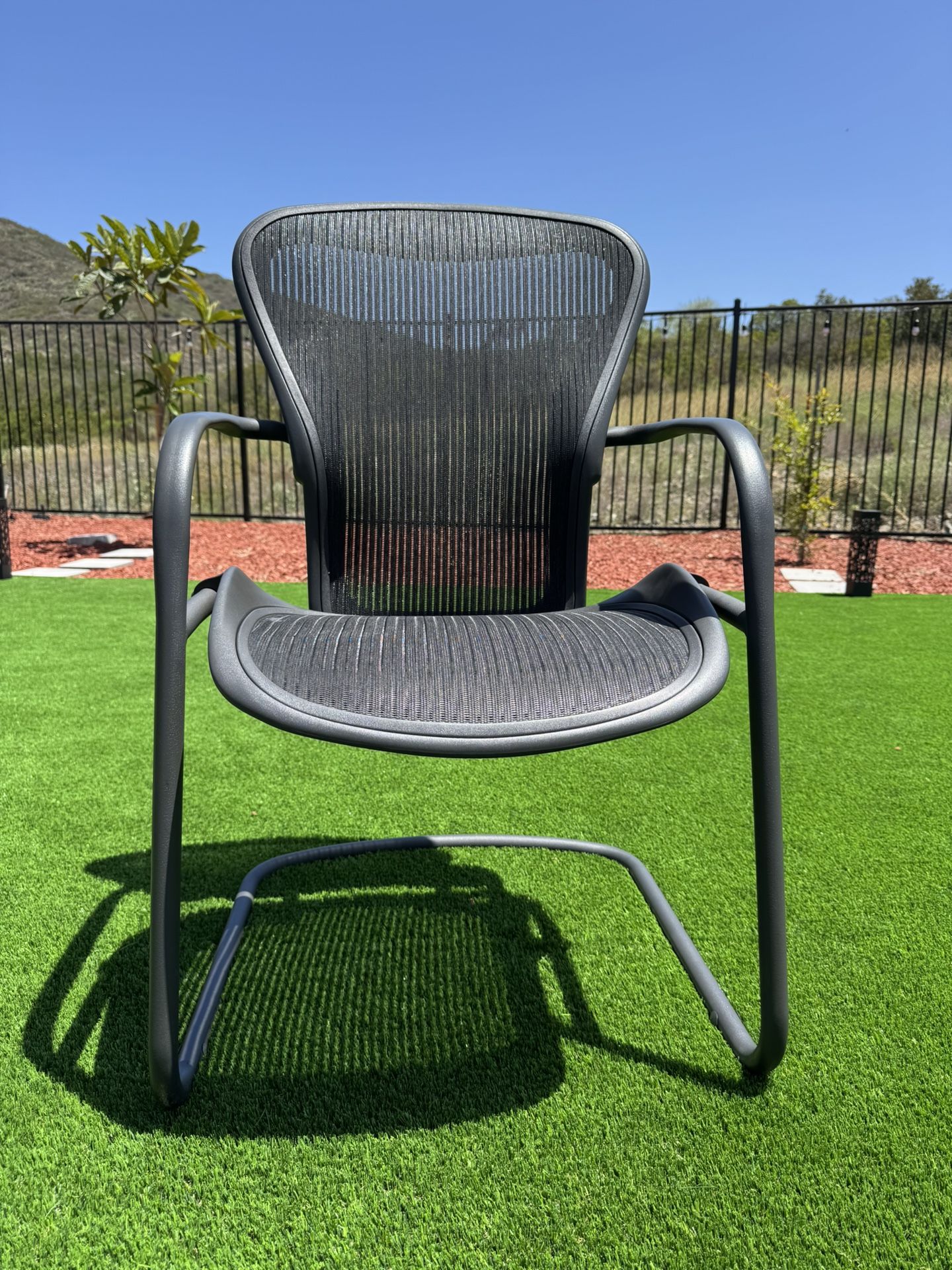 Herman Miller Classic Aeron Guest Chair/ Office Chair/ Conference Chair