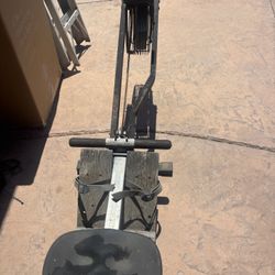 Concept Row machine 