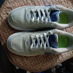 Nike Sky Air Force One Girls Size (3Y)