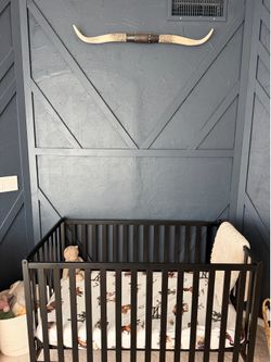 Delta Children Heartland 4-in-1 Convertible Crib