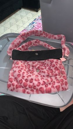Pink cheetah bag