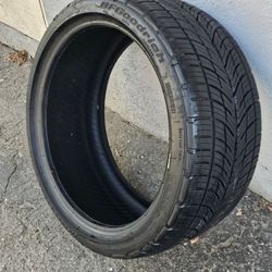 BFGoodrich
g-Force COMP-2 A/S PLUS 
Ultra High Performance All-Season Tires 
in 255/35ZR19