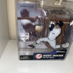 New York Yankees Reggie Jackson McFarlane MLB Cooperstown Collection Brand New “Mr October”
