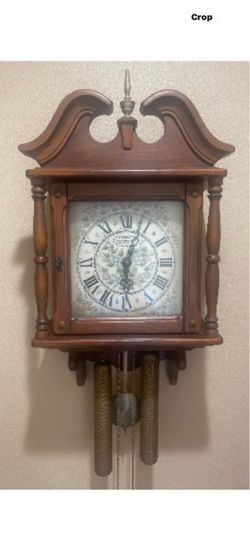 1970  New England Clock Company