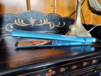 BaBylissPRO Nano Titanium Hair Flat Iron 1"