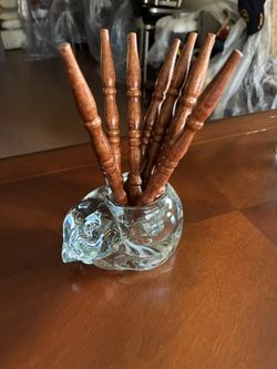 Sleeping Crystal Cat With Stir Sticks 10.00