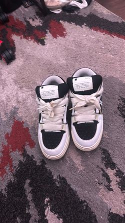 Amir, size 9