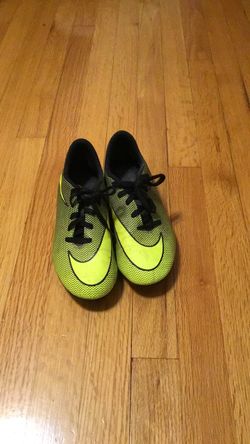 Nike cleats size 5 1/2 $20