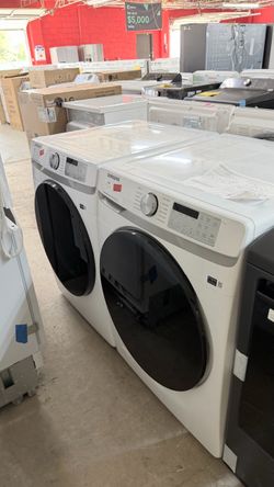 Samsung Front-Load Washer and Dryer Set