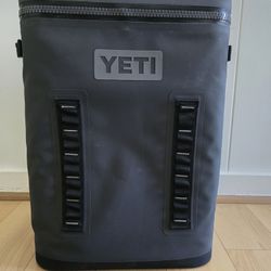 Yeti Hopper Backflip 24 Cooler Backpack

