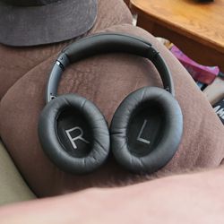 Bose QuietComfort Bluetooth Wireless Noise Cancelling Headphones

