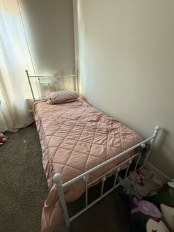 Twin bed with mattress
