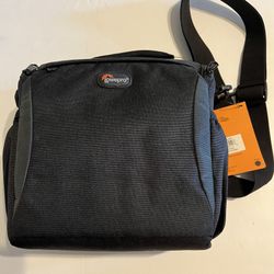 Brand new Lowepro Format 160 Camera Bag For DSLR/SLR Black w/Crossbody Strap