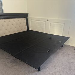 Queen Size Adjustable Bed Frame 