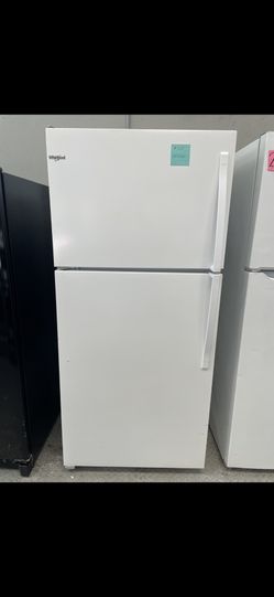 Whirlpool 30” Top Freezer-Bottom Refrigerator