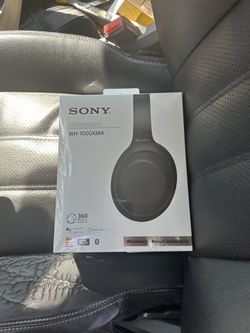 Sony - WH1000XM4 Wireless Noise-Cancelling Over-the-Ear Headphones - Black