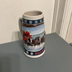 Vintage 1995 Budweiser Christmas Beer Stein Clydesdale Holiday Mug