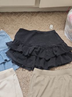 Hollister Skirts for Sale in Perris, CA - OfferUp