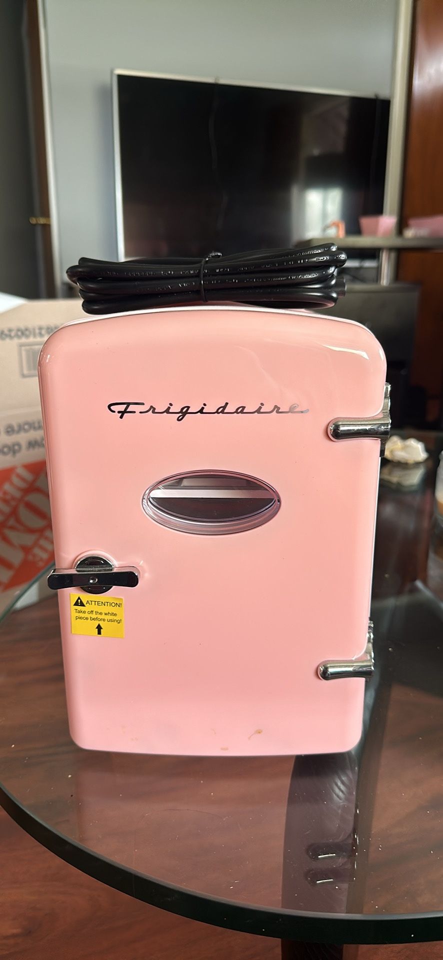 Frigidaire Mini Fridge