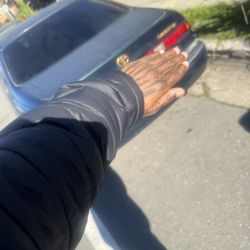 Green Toyota Camry 1998