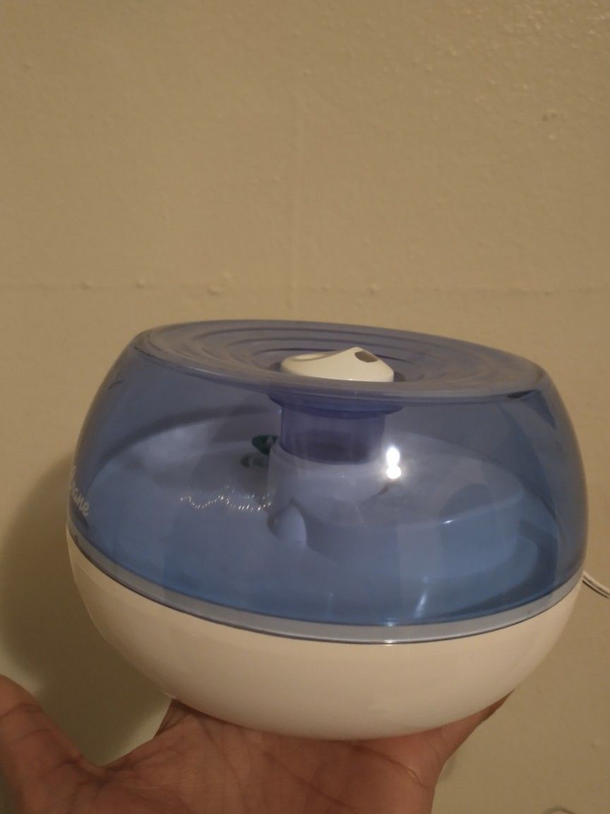 Electric Humidifier $10