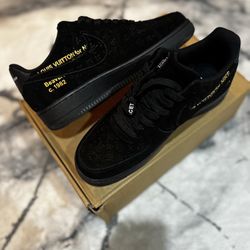 LV Black Lows Size 8.5