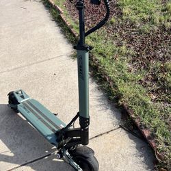 VSETT 8+ electric scooter
