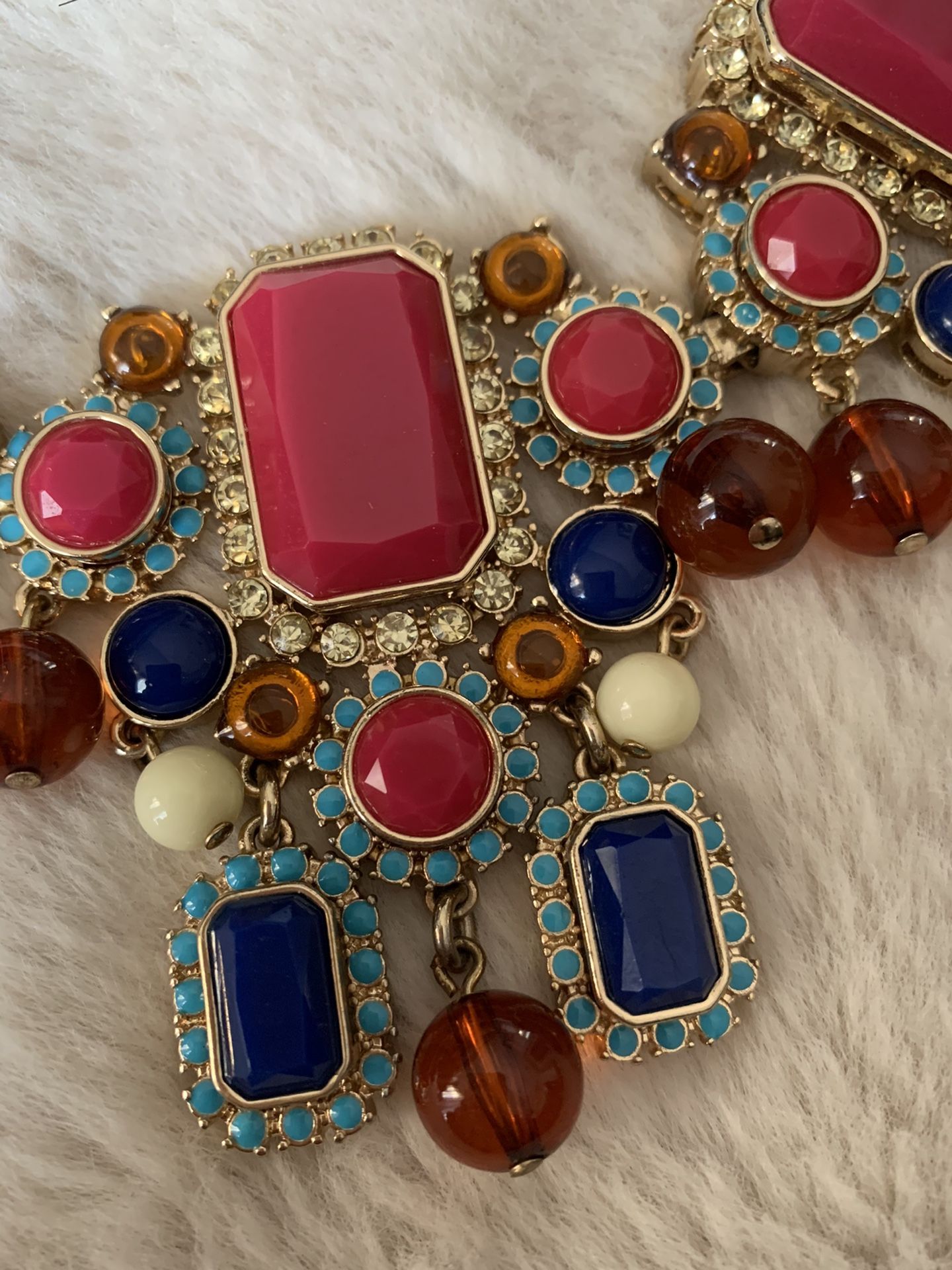 Stunning Statement Necklace