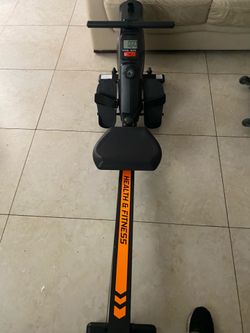 Yosuda rowing machine $60