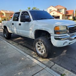 2004 GMC Sierra