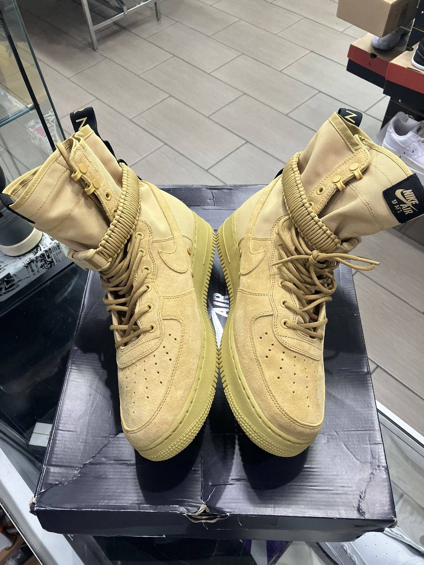 Nike SF Air Force 1 High Club Gold
