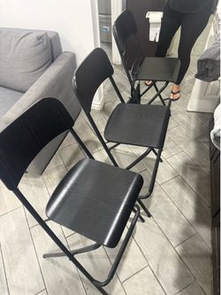IKEA table stool chairs 3