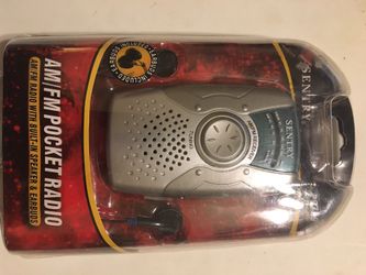 New AM/FM radio built-in speakers headphones in package only $10