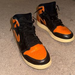 Shattered backboards NIKE