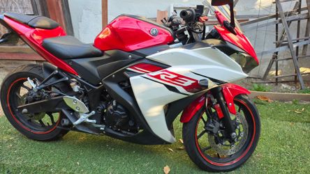 2015 yamaha R3