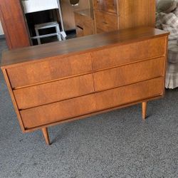MID-CENTURY MODERN SIX-DOOR DRESSER ⬇️ SEE DESCRIPTION BELOW 