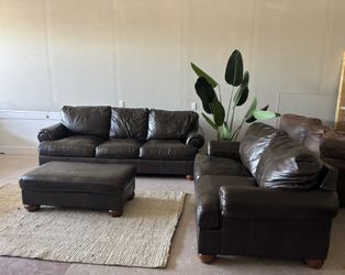 GENUINE LEATHER COUCH, LOVE SEAT AND OTTOMAN, DELIVERY INCLUDED