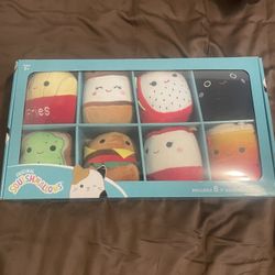 Squishmellow 8 Piece Set - New