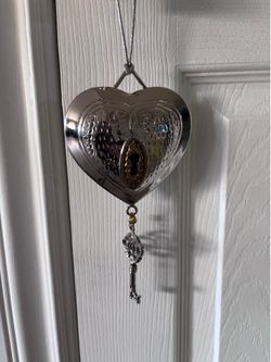 Decorating heart