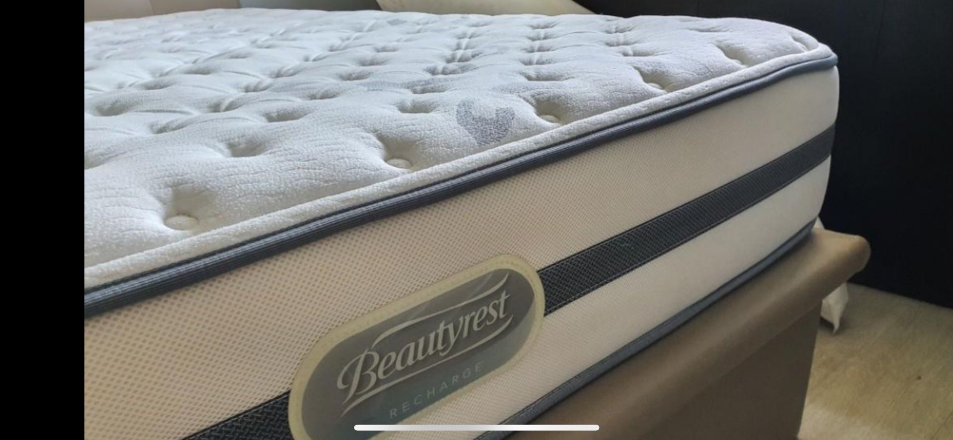 King Or Queen, Pillow Top Mattress With Box Springs. Simmons Beauty Rest Recharge Model.