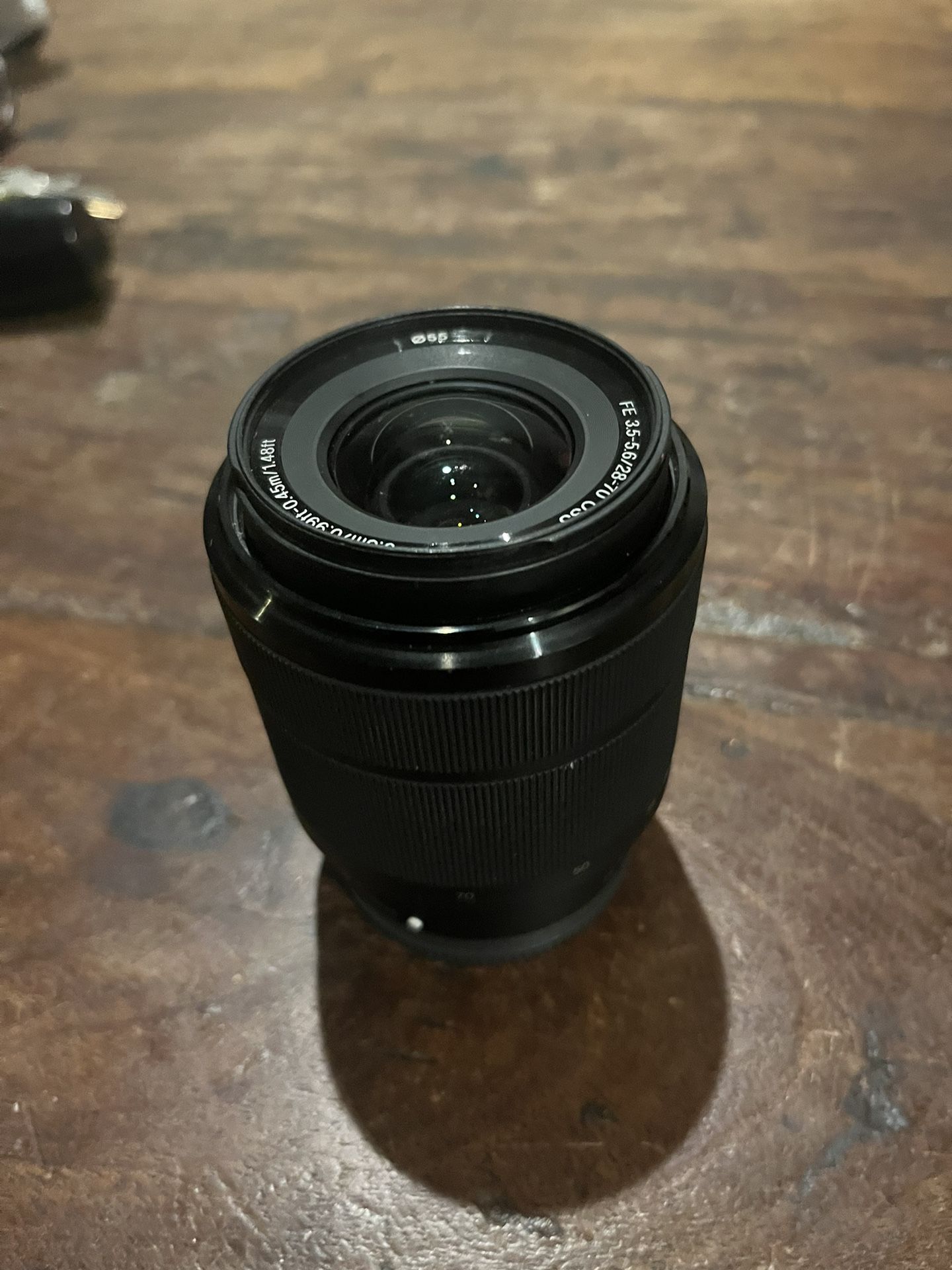 Sony E Mount 28-70 mm (FOR SELL/TRADE)