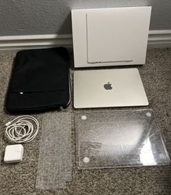 13” MacBook Air- Like New