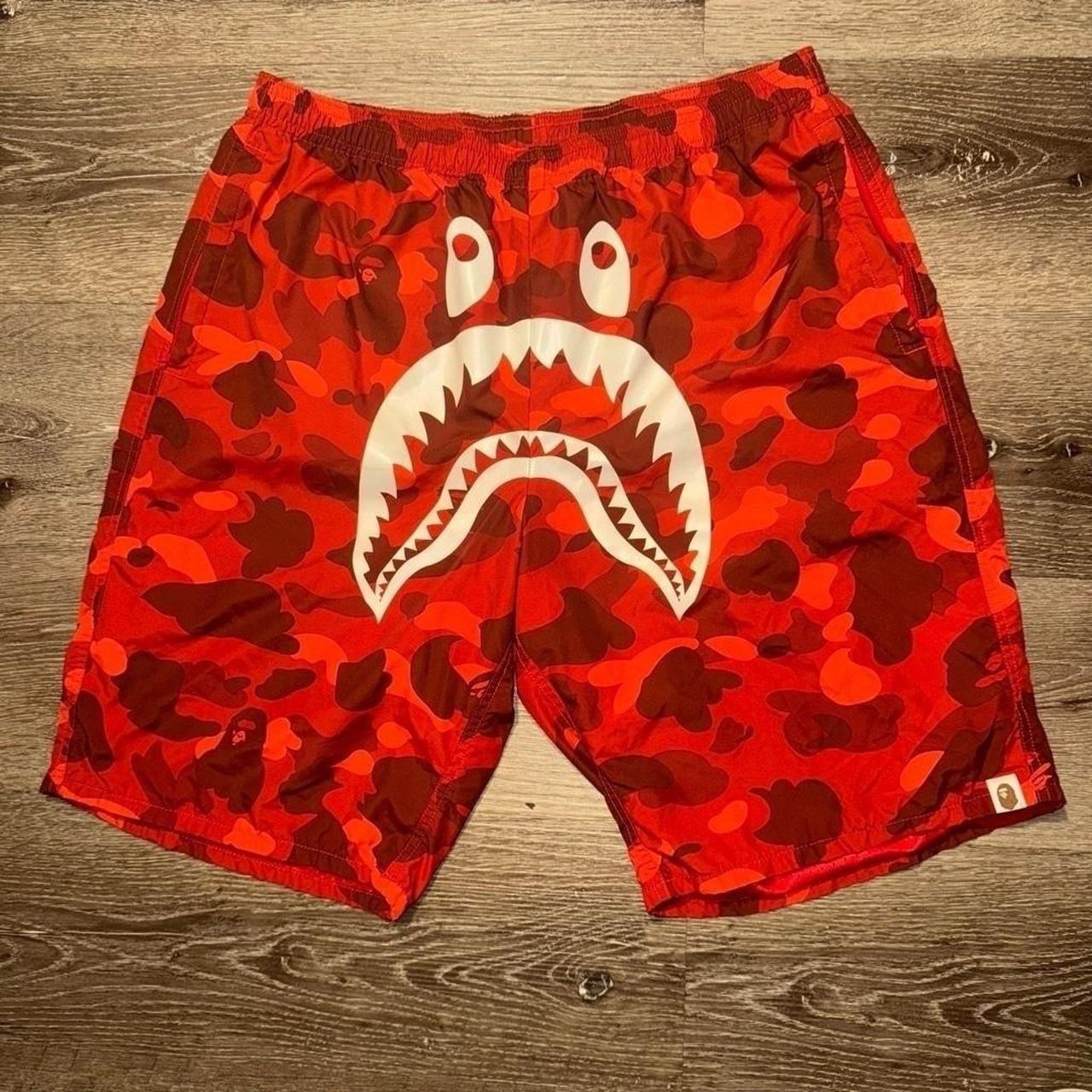 A Bathing Ape Bape Camo Shark Shorts Size Large japan 2XL