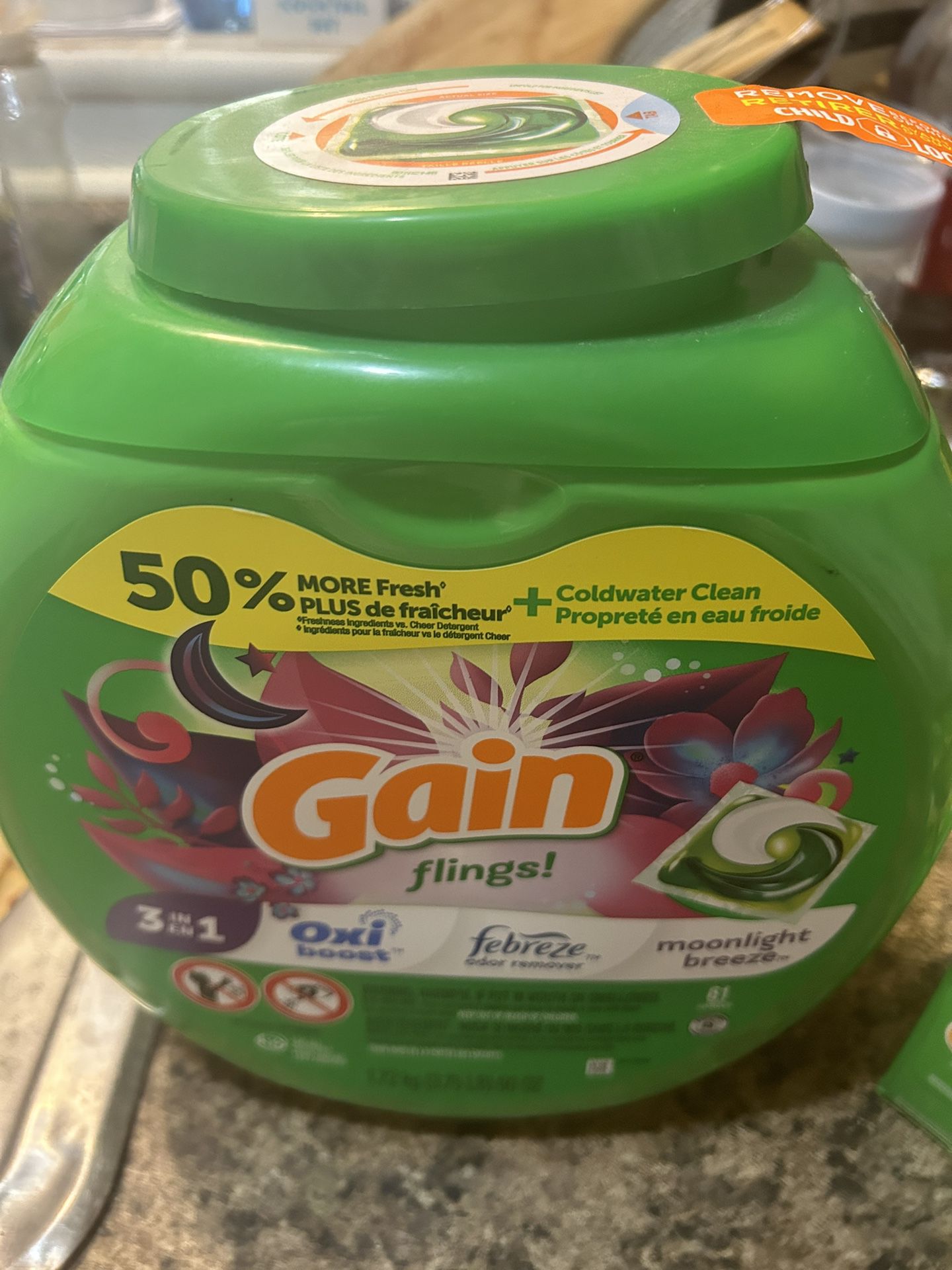 Gain Pods And Dryer Sheets