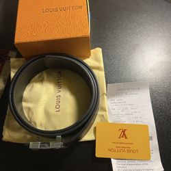 Lv Belt