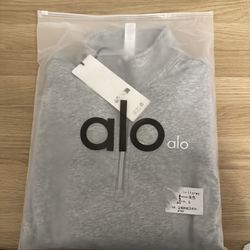 Grey Quarter zip Alo Yoga Set 