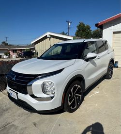 2022 Mitsubishi outlander