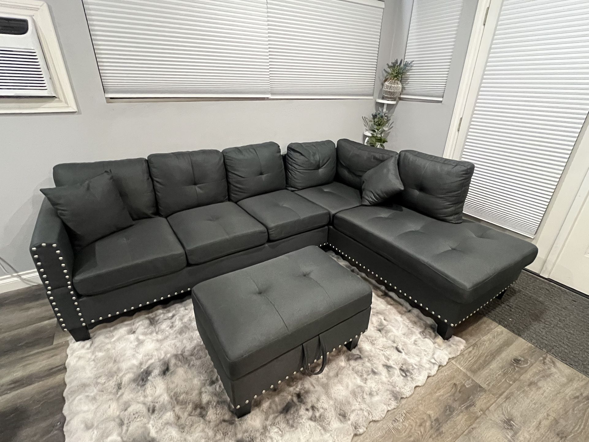 Sectional couches