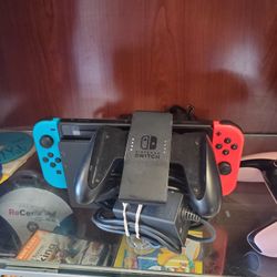 NINTENDO SWITCH LIKE NEW