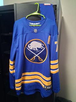 Signed Tage Thompson Buffalo Sabres Jersey